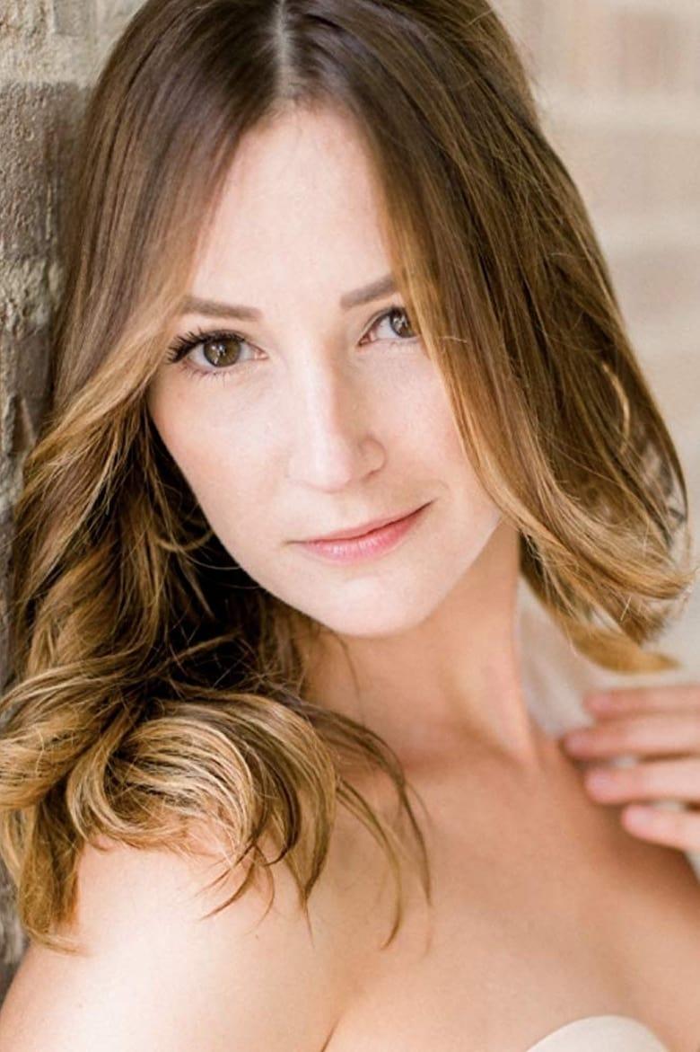 Christina elizabeth smith about entertainment ie