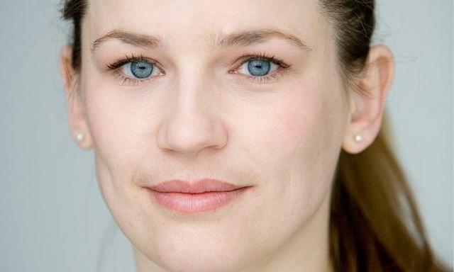 Lies Visschedijk - About - Entertainment.ie