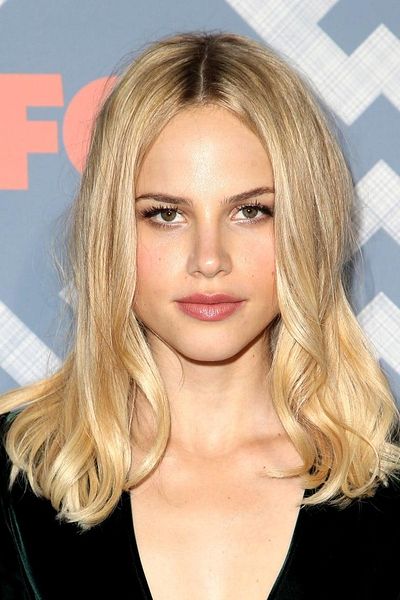 Halston Sage - About - Entertainment.ie