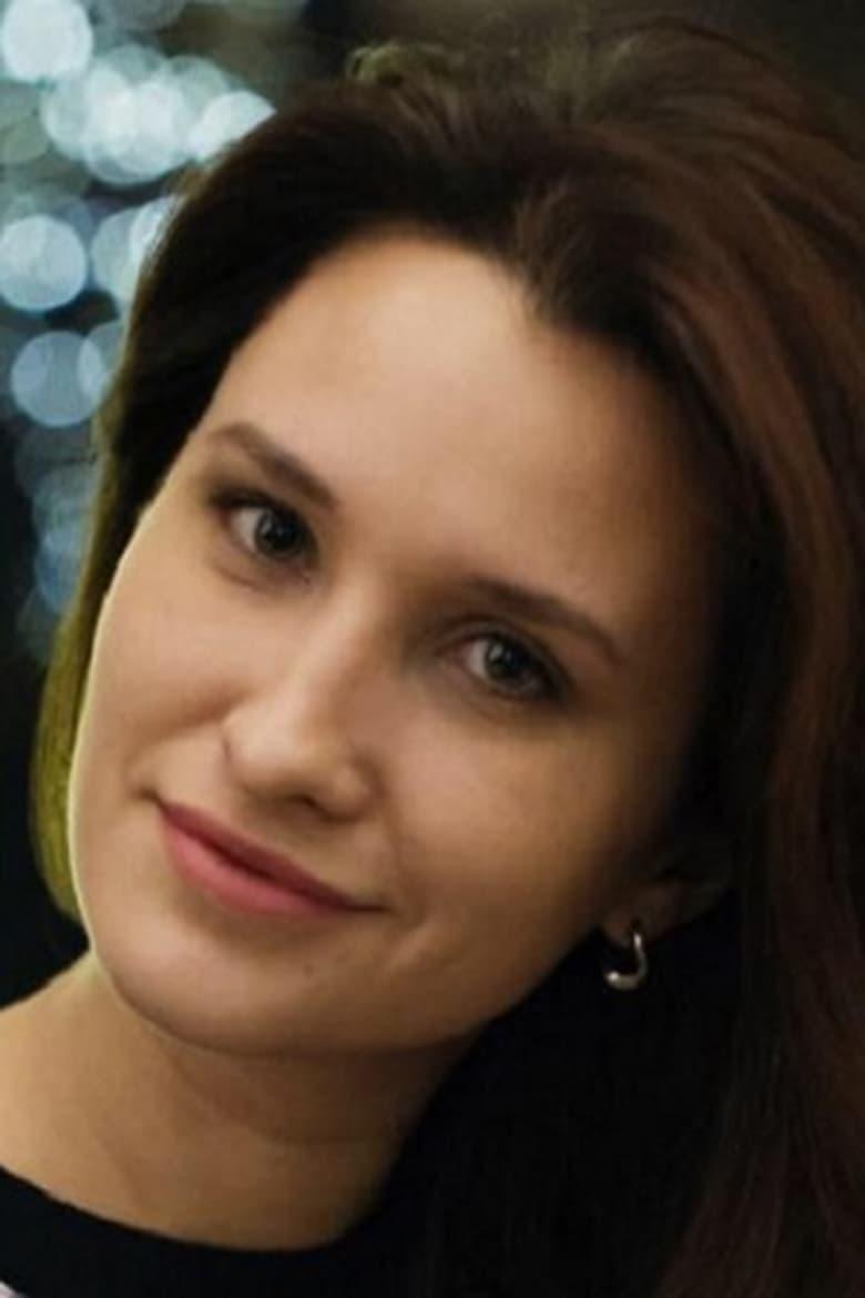 Darya Gratsevich - About - Entertainment.ie