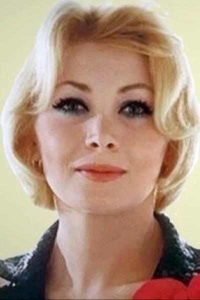 Betty Mars