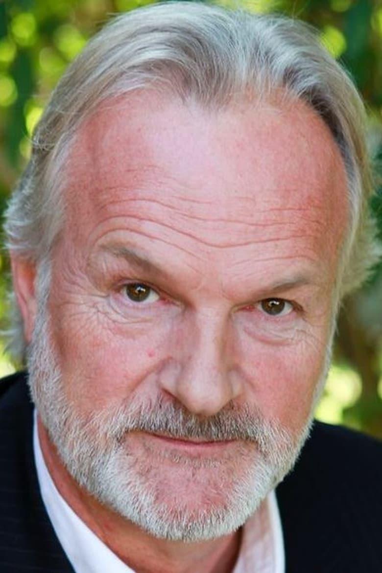 Clive Mantle About Entertainment.ie