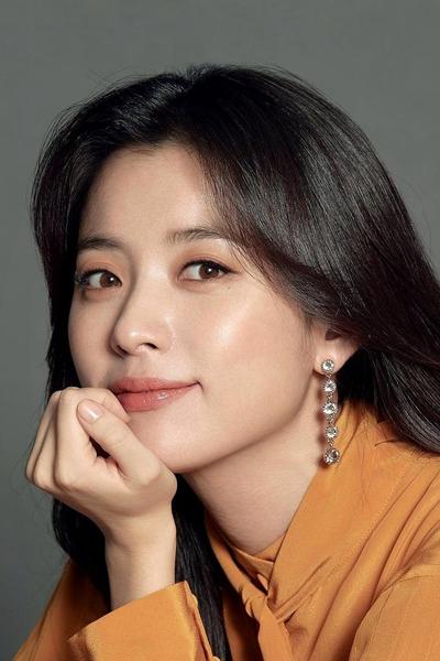 Han Hyo-joo - About - Entertainment.ie
