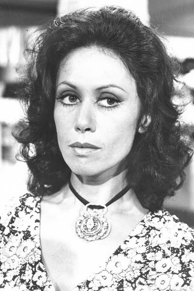 Dina Sfat About Entertainment.ie