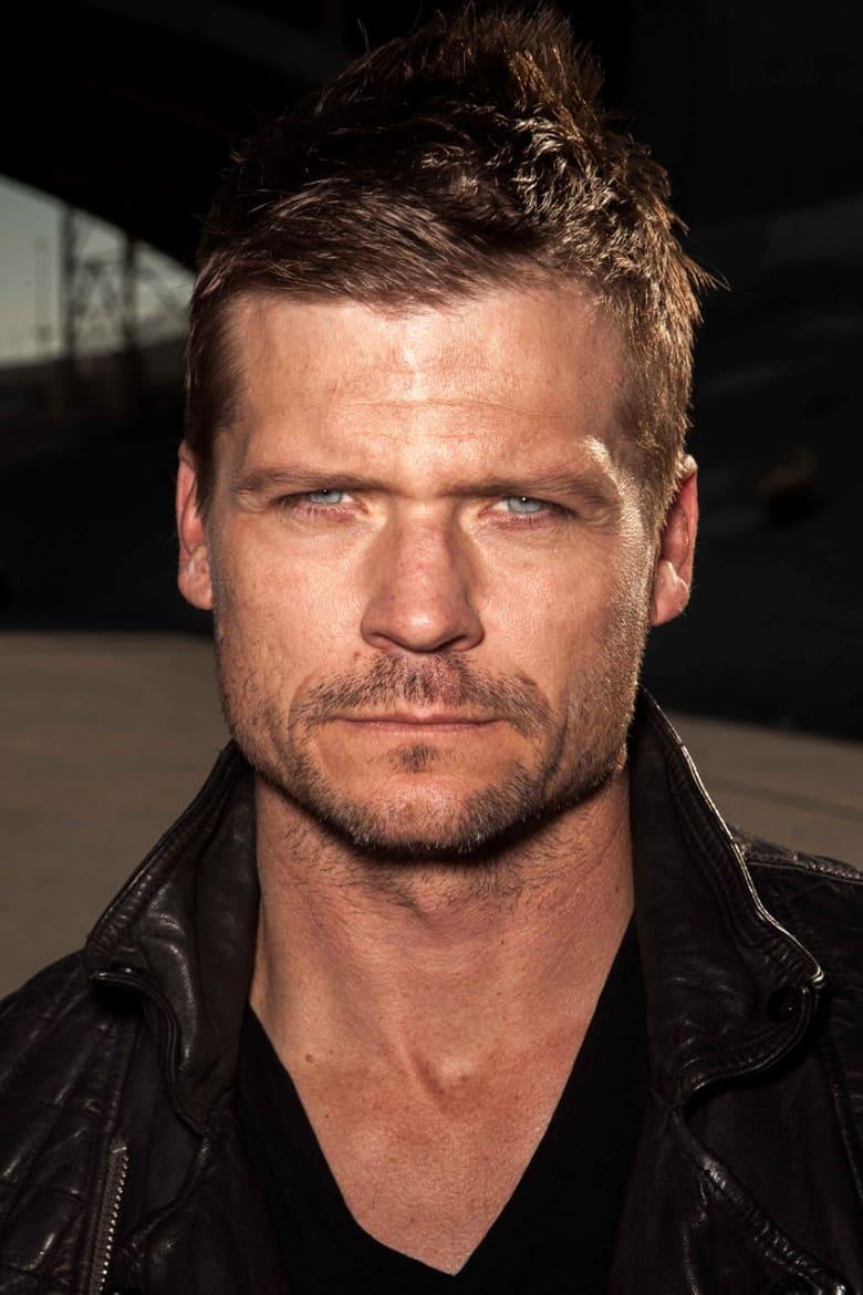 Bailey Chase - About - Entertainment.ie