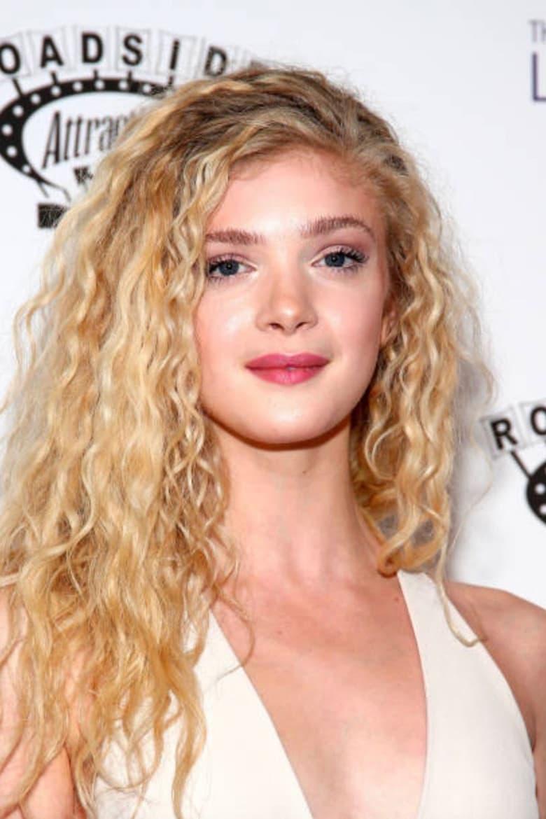 elena-kampouris-about-entertainment-ie