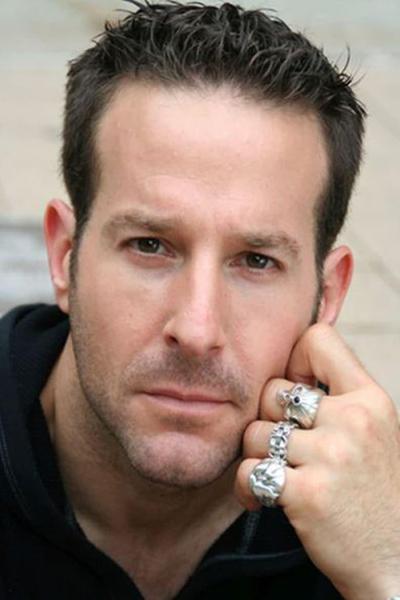 Andrew Roth - About - Entertainment.ie