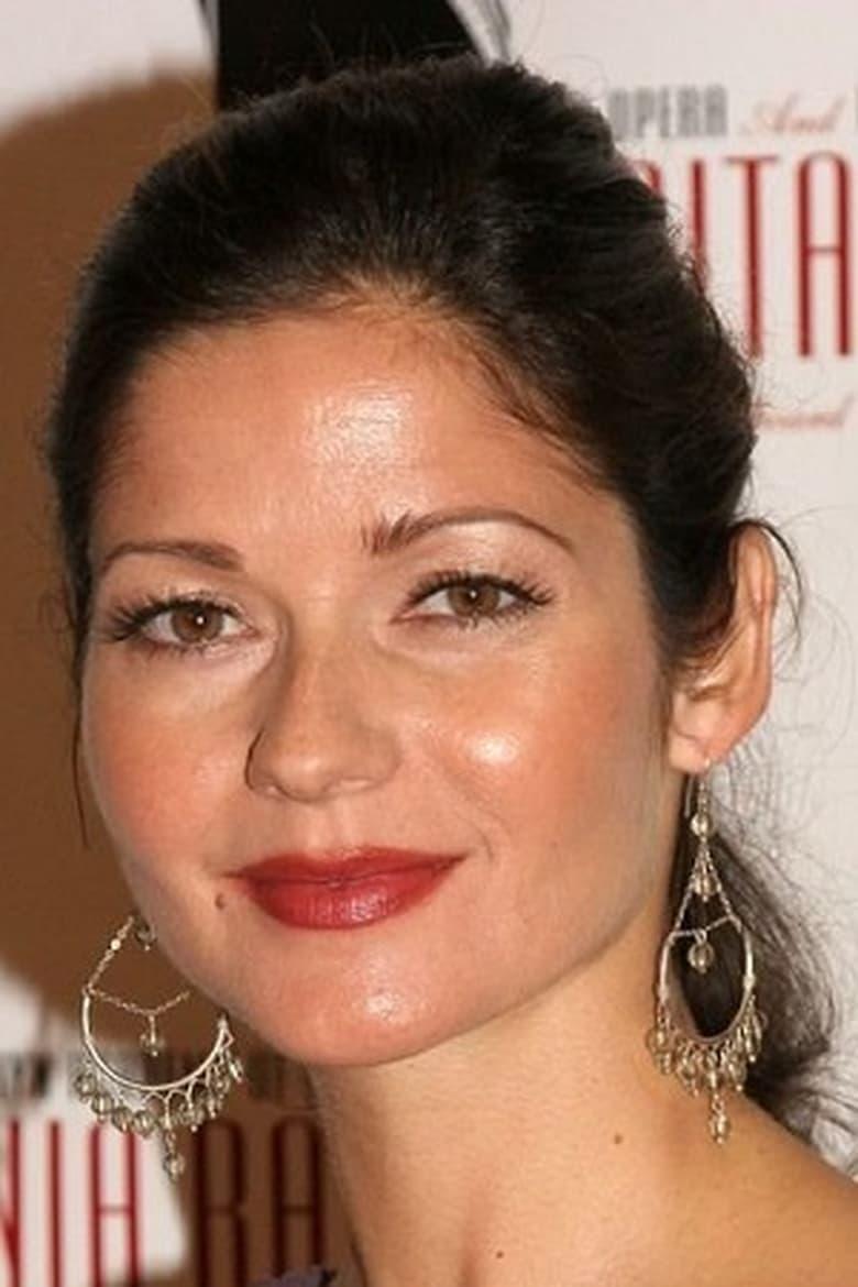 Jill Hennessy - About - Entertainment.ie
