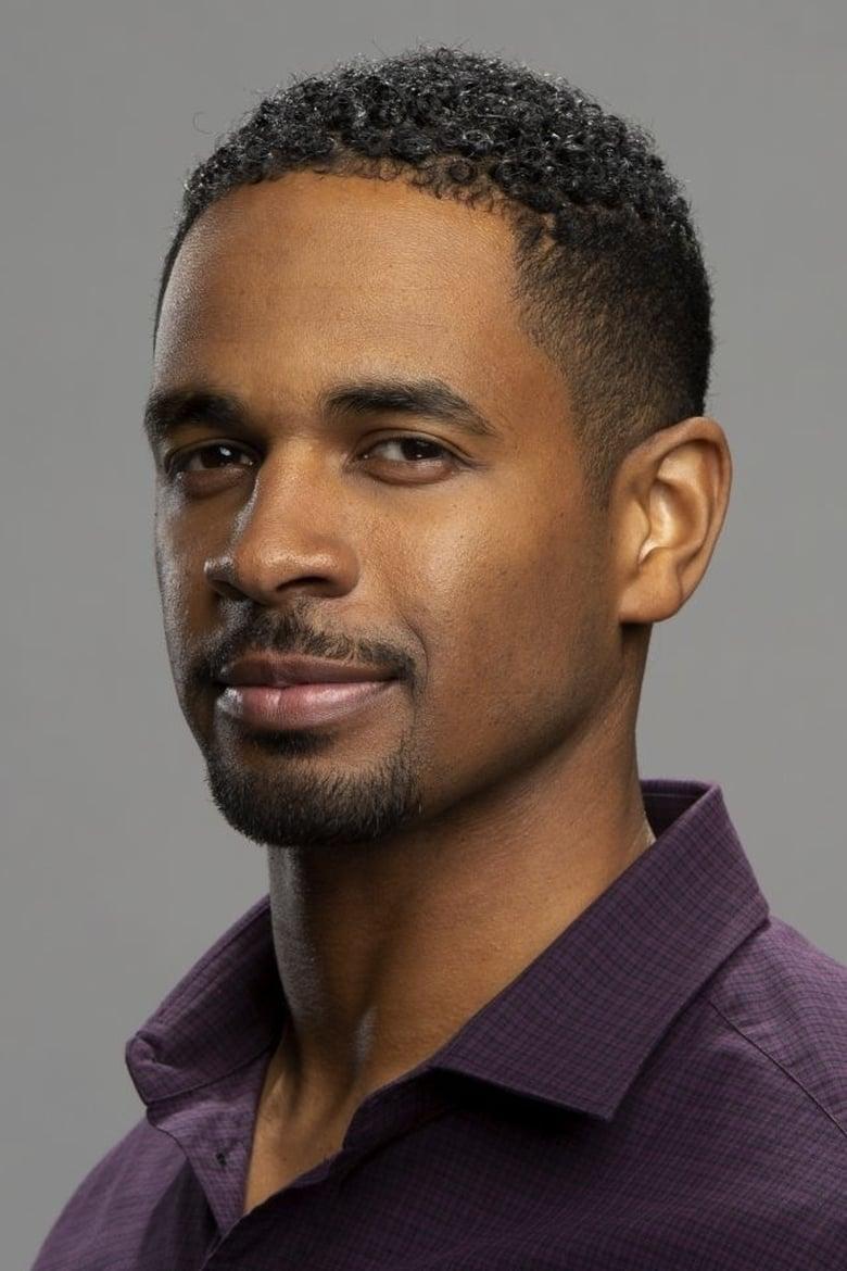 Damon Wayans Jr. - About - Entertainment.ie