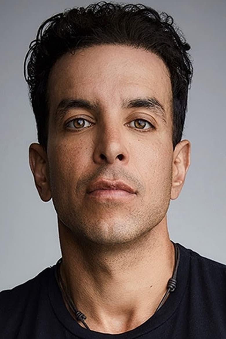 Val Lauren About Entertainment.ie