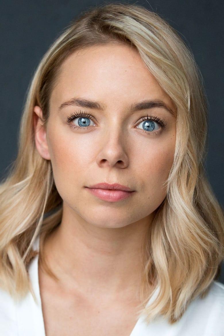 Sacha Parkinson - About - Entertainment.ie