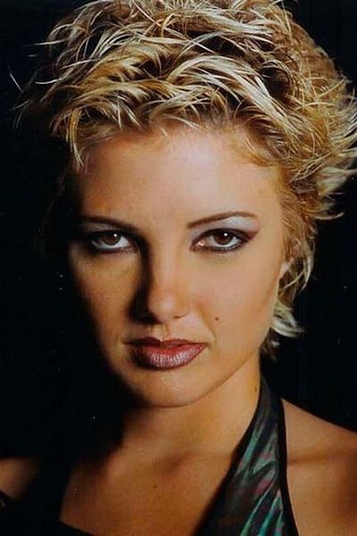 Renee Rea - About - Entertainment.ie