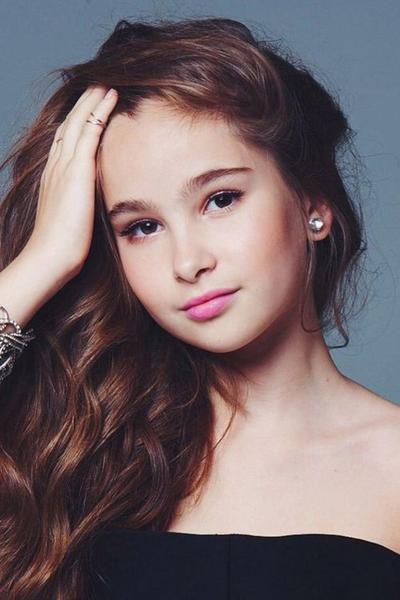 Aleksandra Abrameytseva - About - Entertainment.ie