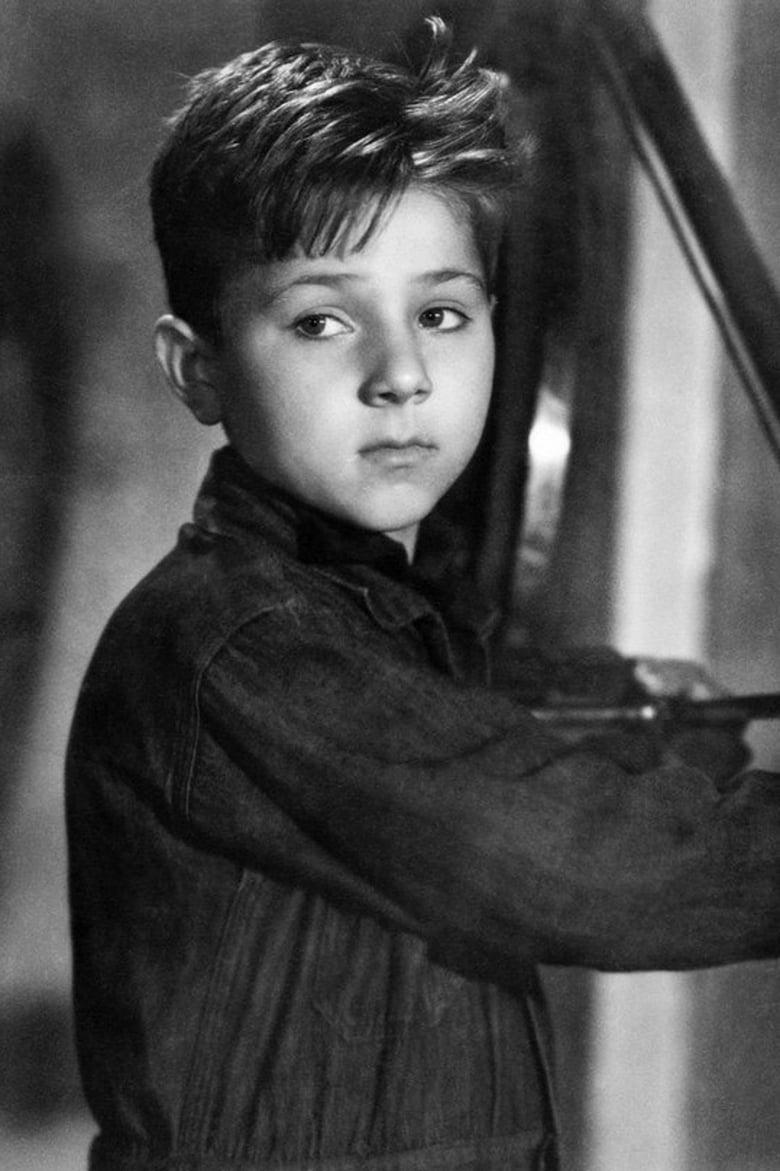 Enzo Staiola About Entertainment.ie