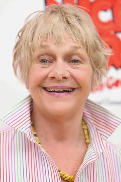Estelle Parsons - About - Entertainment.ie