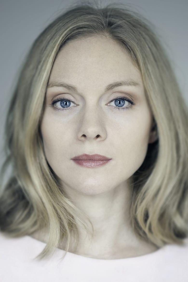 Christina Cole - About - Entertainment.ie