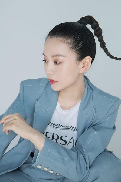 Wu Yang - About - Entertainment.ie