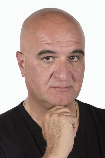 Costas Kilias - About - Entertainment.ie