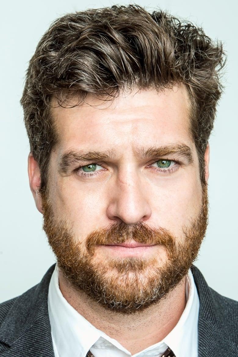 Zachary Bennett - About - Entertainment.ie