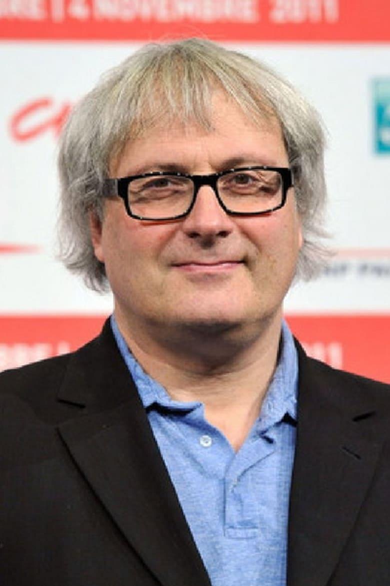 Simon Curtis - About - Entertainment.ie