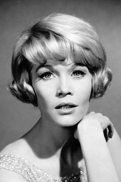 Dorothy Provine - About - Entertainment.ie