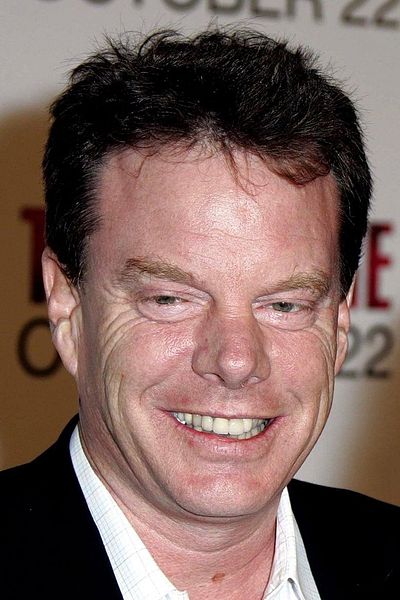 Robert Tapert - About - Entertainment.ie