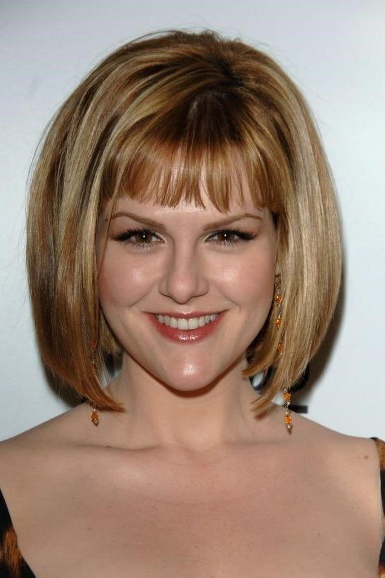Sara Rue - About - Entertainment.ie