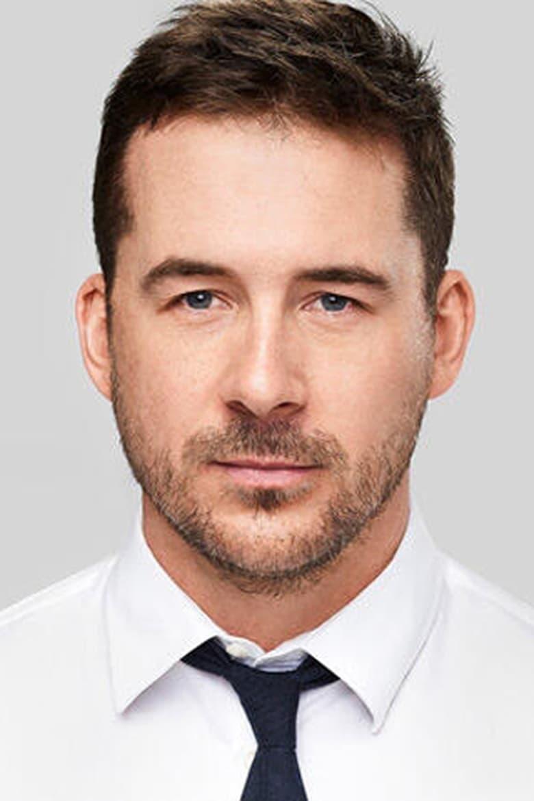 Barry Sloane - About - Entertainment.ie