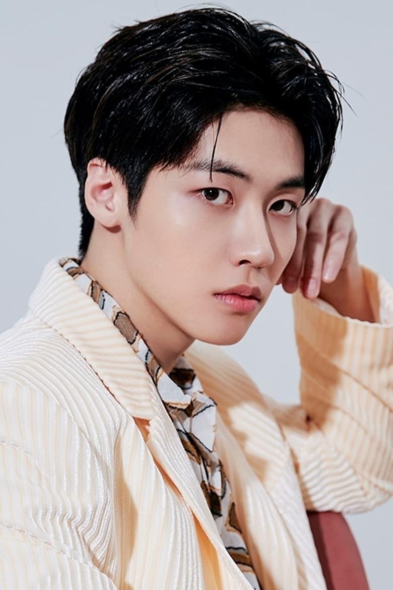 Lee Seung-hyub - About - Entertainment.ie