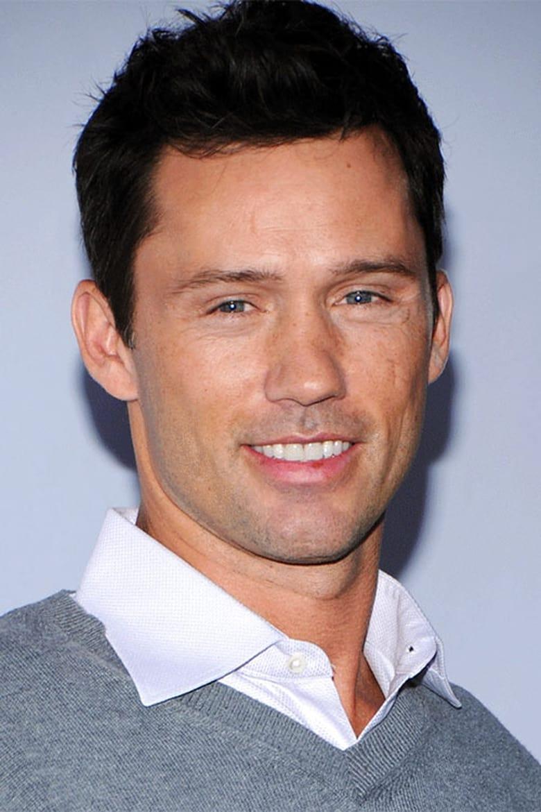 Jeffrey Donovan - About - Entertainment.ie