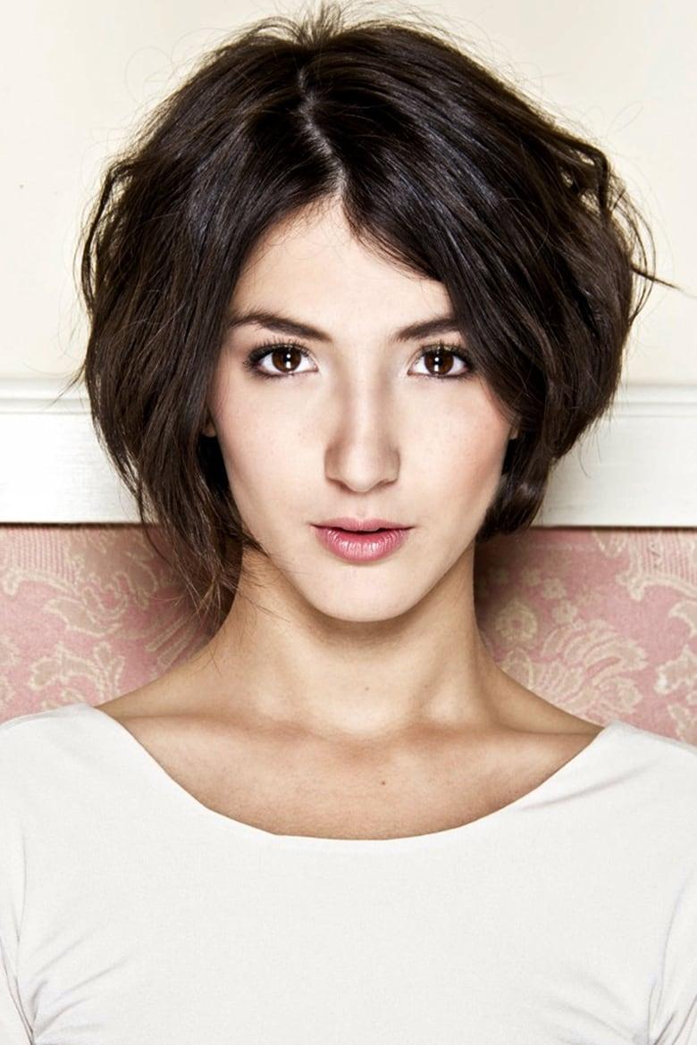 Eréndira Ibarra - About - Entertainment.ie