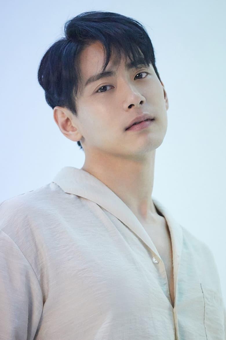 Yoo Teo - About - Entertainment.ie