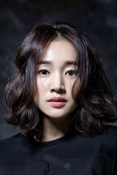 Soo Ae - About - Entertainment.ie