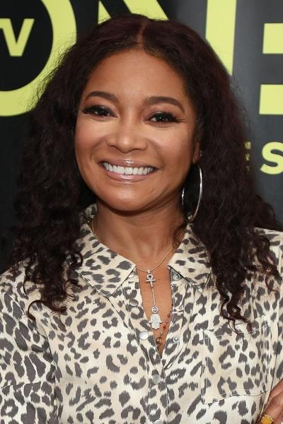Tamala Jones - About - Entertainment.ie