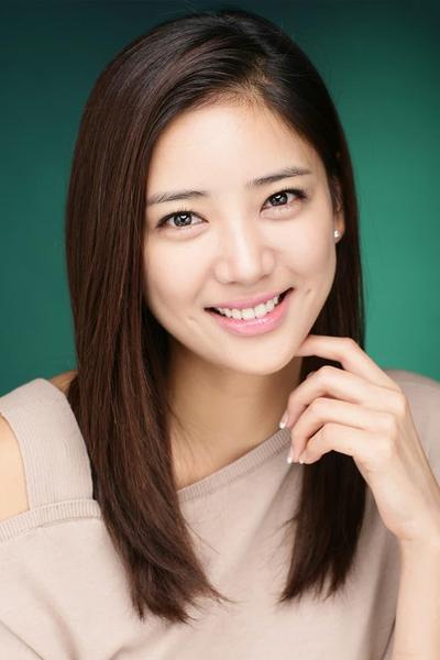 Lee Tae-im - About - Entertainment.ie