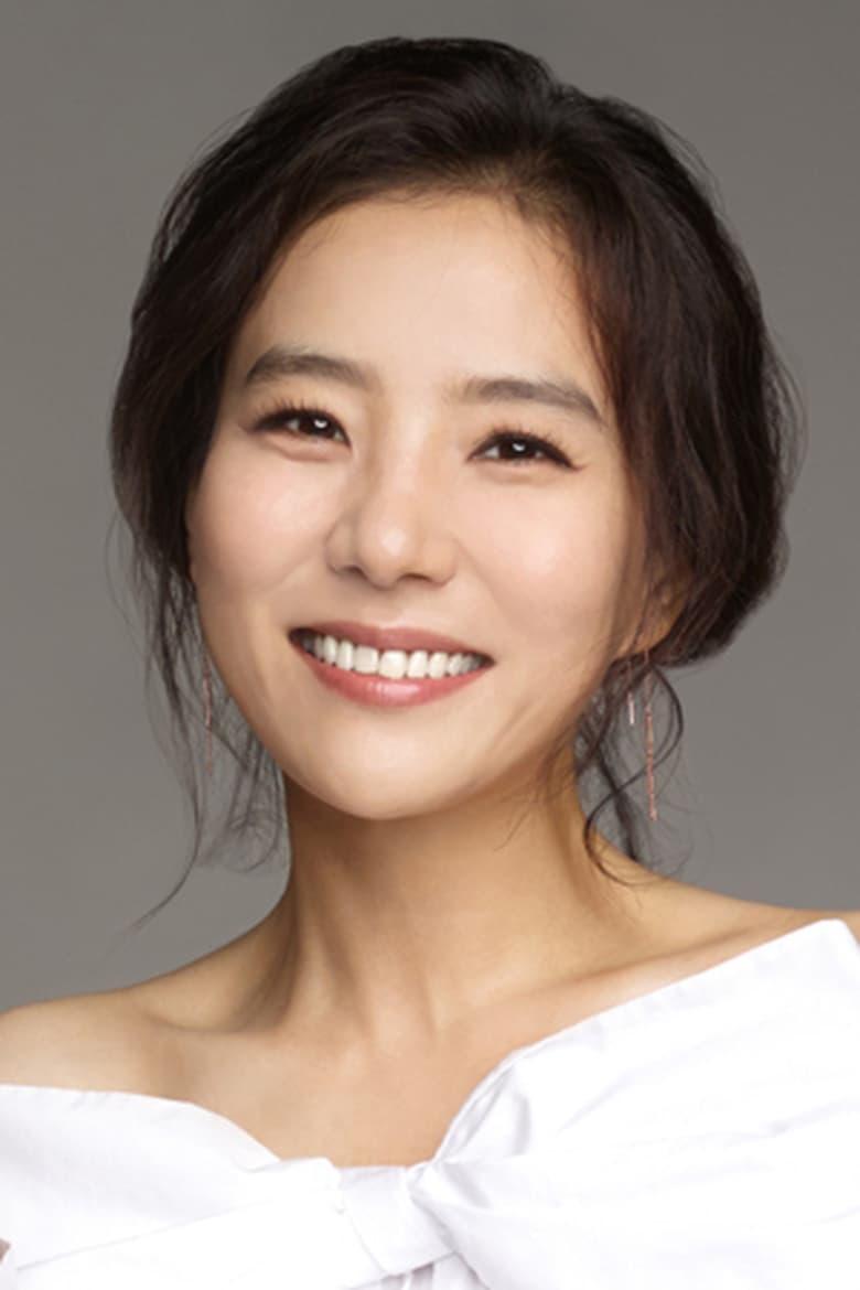 Seo Jeong-yeon - About - Entertainment.ie