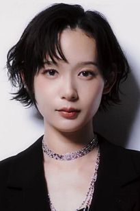 Moeka Hoshi
