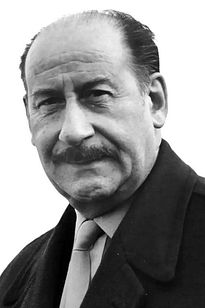 Pierre Dux