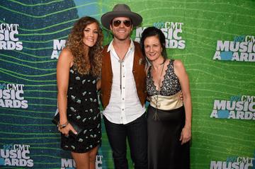 2015 CMT Music awards
