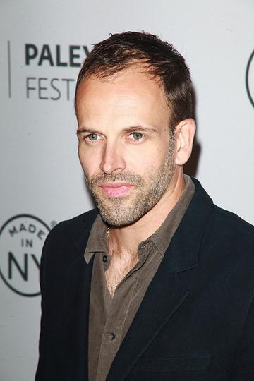 Cast of Elementary at Paleyfest Made in NY