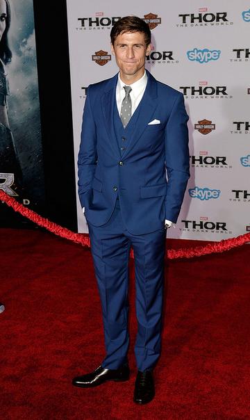 Thor Premiere LA: Chris Hensworth, Kat Dennings, Tom Hiddleston &amp; guests