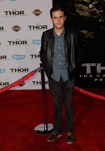 Thor Premiere LA: Chris Hensworth, Kat Dennings, Tom Hiddleston &amp; guests
