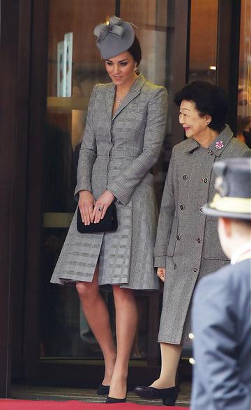 Catherine, Duchess of Cambridge and Prince William, Duke of Cambridge attend a Ceremonial Welcome for the President of Singapore