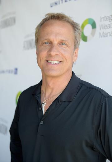 The Screen Actors Guild Foundation's 6th Annual Los Angeles Golf Classic