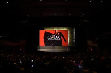 2015 CFDA Fashion Awards - Show