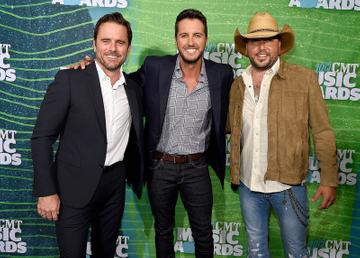 2015 CMT Music awards