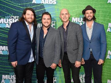 2015 CMT Music awards
