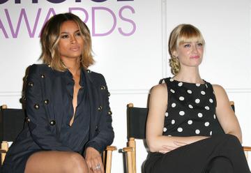 People's Choice 2014 Nominations with the 2 Broke Girls, Rachel Bilson &amp; friends