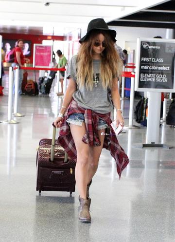 What are they wearing? Celebs at the airport: Lady Gaga, Jessica Alba, Liam Hemsworth &amp; more