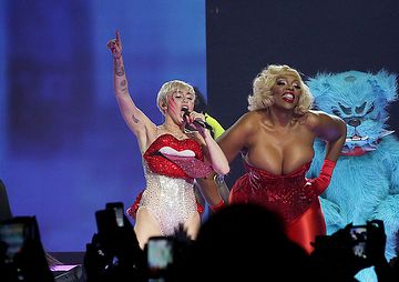 Miley Cyrus Bangerz Tour 2014